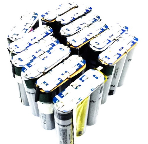 pin sạc khối li-ion 12.6v2200mah