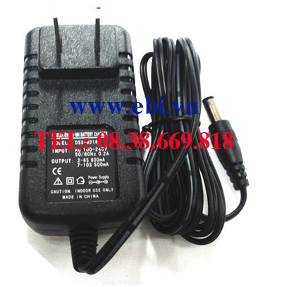 Sạc Thông Minh Pin Khối Nickel (tự động nhận vol )