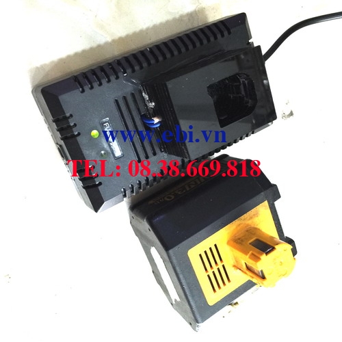 Nhận Chế Các Loại Sạc Pin Của Máy Khoan Điện 