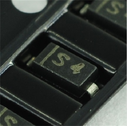 Diode Shottky S4 