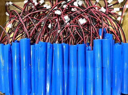 Pin Li-ion 7.4V2800mah